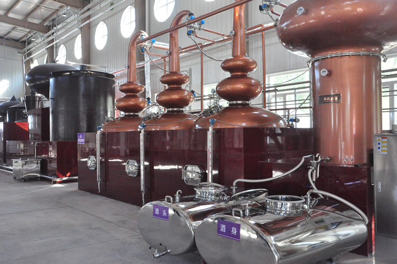 寧夏白蘭地產業新篇章 西北最大基酒蒸餾項目投產，賦能葡萄酒加工全產業鏈